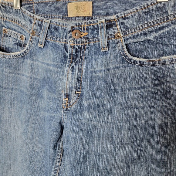 Buckle BKE Wendi Lowrise Flare Distressed Thick Stitch Jeans✨️sz 28 x 33 1/2 - Picture 11 of 13